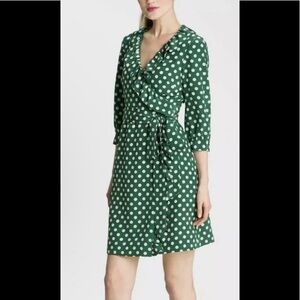 Kate Spade Green Polka Dot Wrap Dress – Size 6 TTS